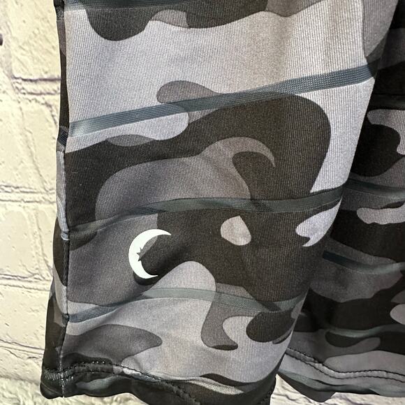 Zyia Active Black Camouflage Racerback Tank Top Sz Small Workout Gym Sheer Camo - Picture 4 of 7